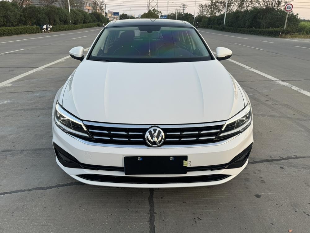 Volkswagen Lamando
