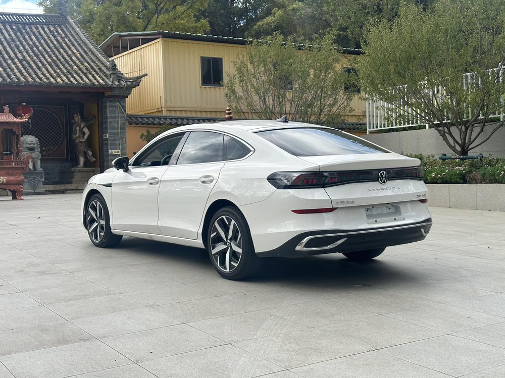 Volkswagen Lamando