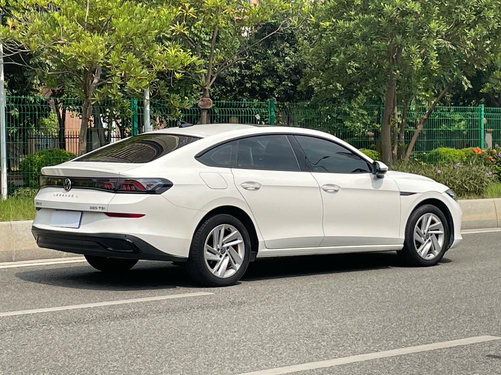 Volkswagen Lamando