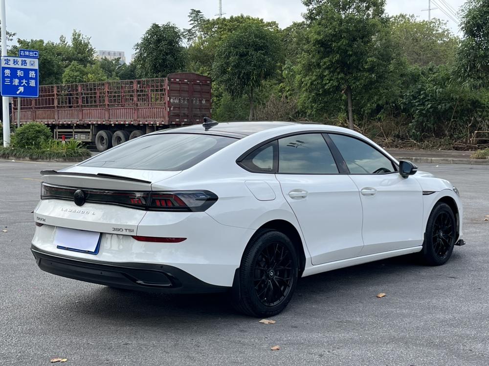 Volkswagen Lamando