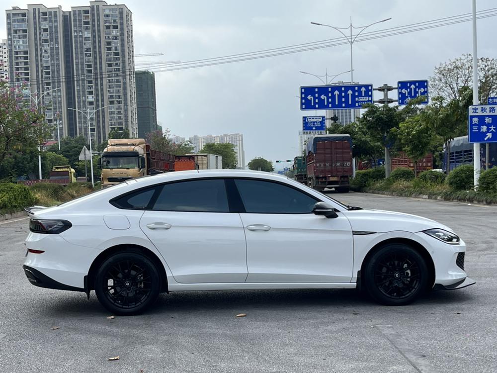 Volkswagen Lamando