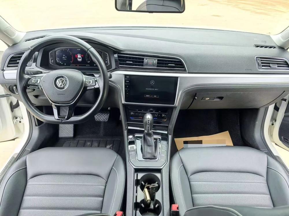 Volkswagen Lamando