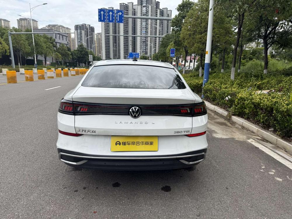 Volkswagen Lamando