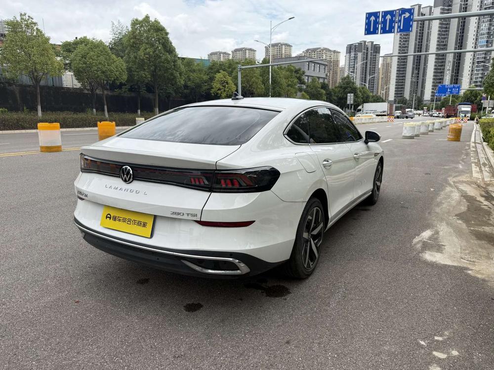 Volkswagen Lamando