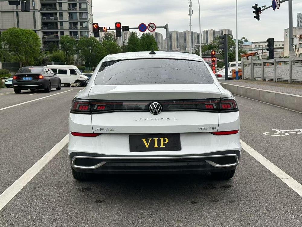 Volkswagen Lamando