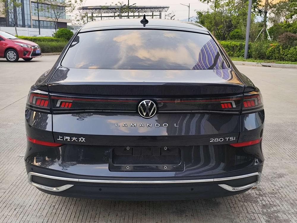 Volkswagen Lamando