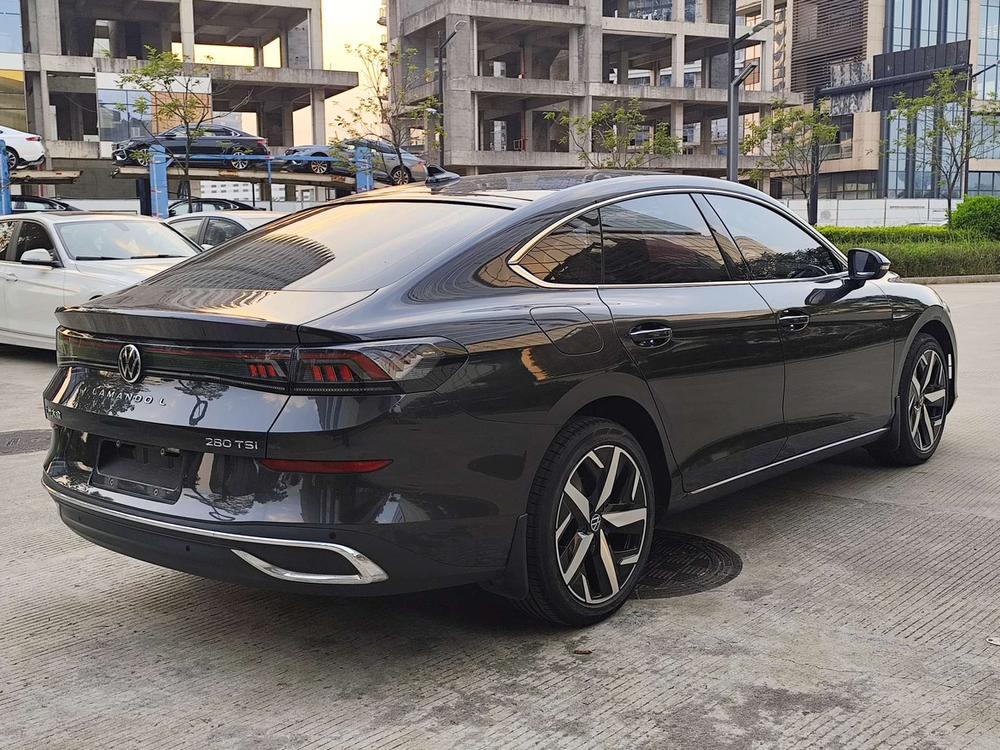 Volkswagen Lamando