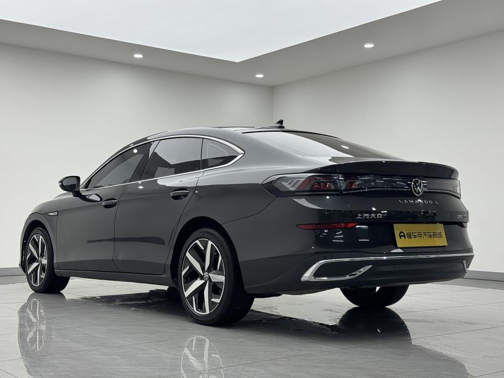 Volkswagen Lamando