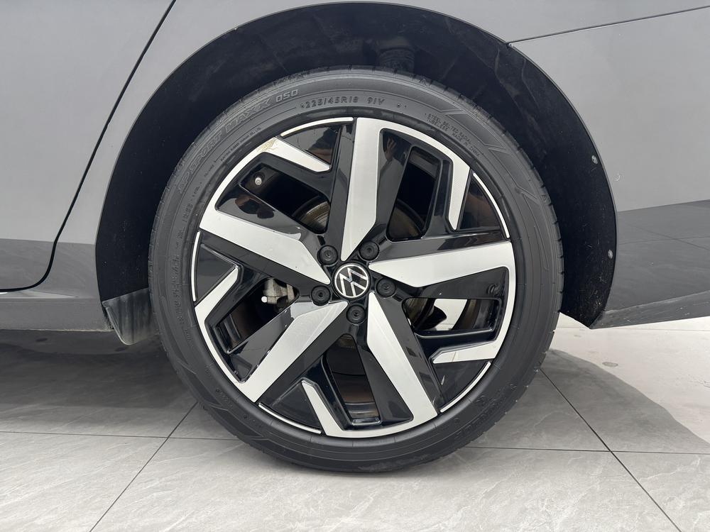 Volkswagen Lamando