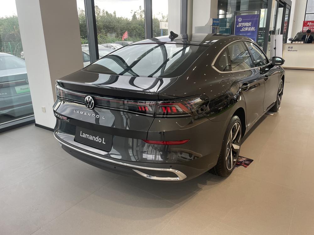 Volkswagen Lamando