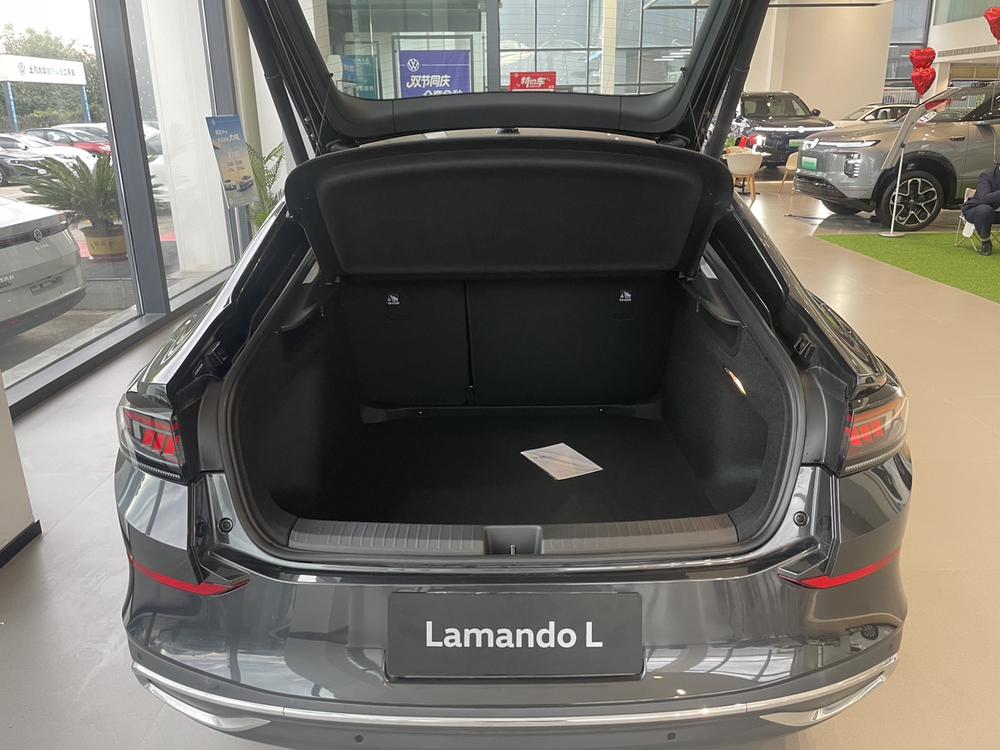Volkswagen Lamando