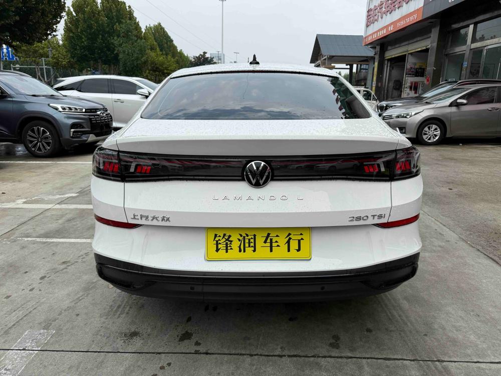 Volkswagen Lamando