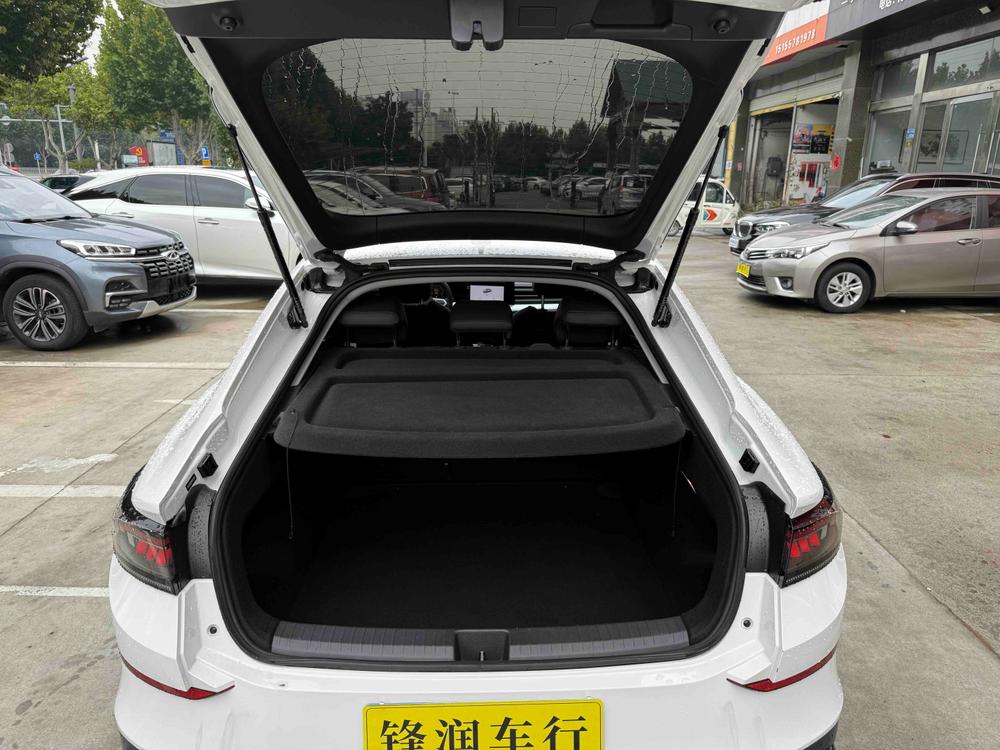 Volkswagen Lamando