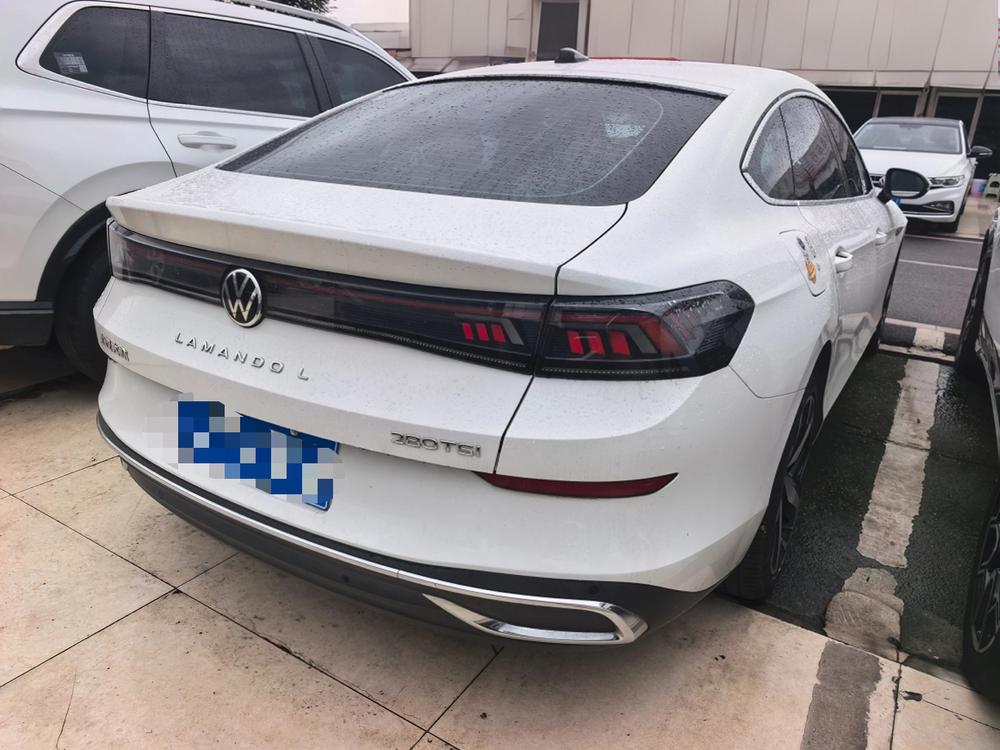 Volkswagen Lamando