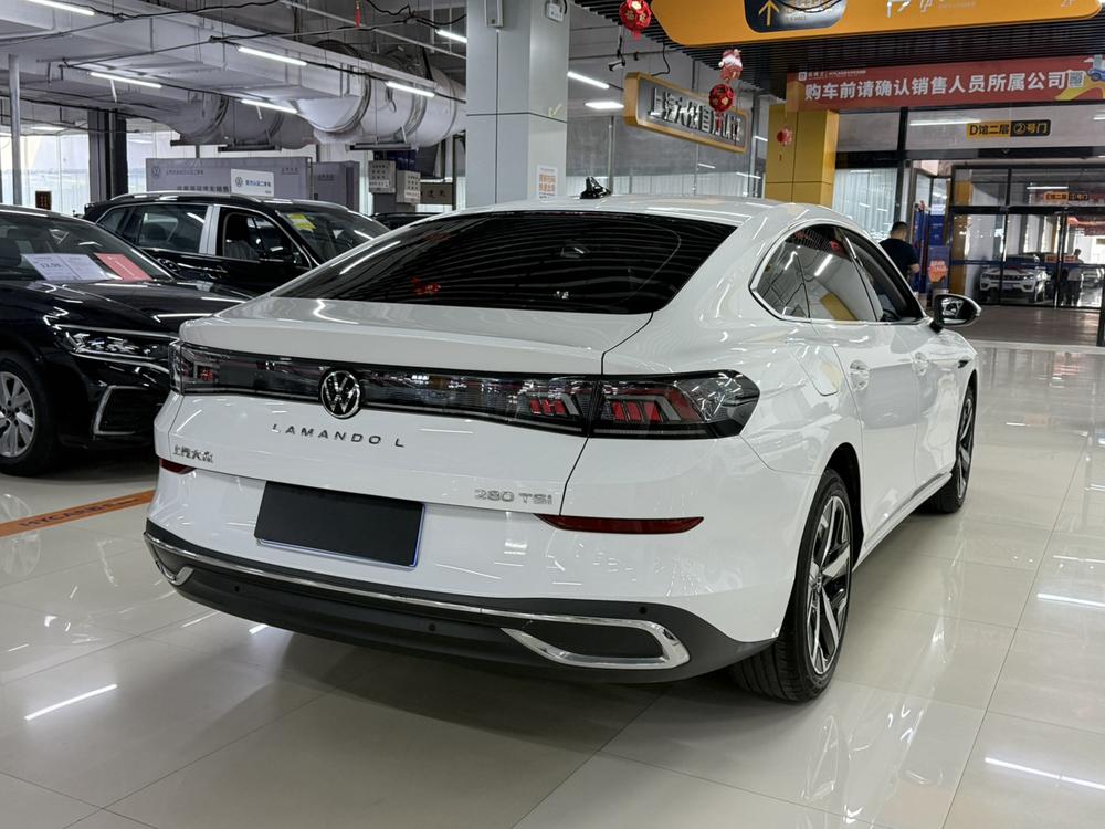 Volkswagen Lamando