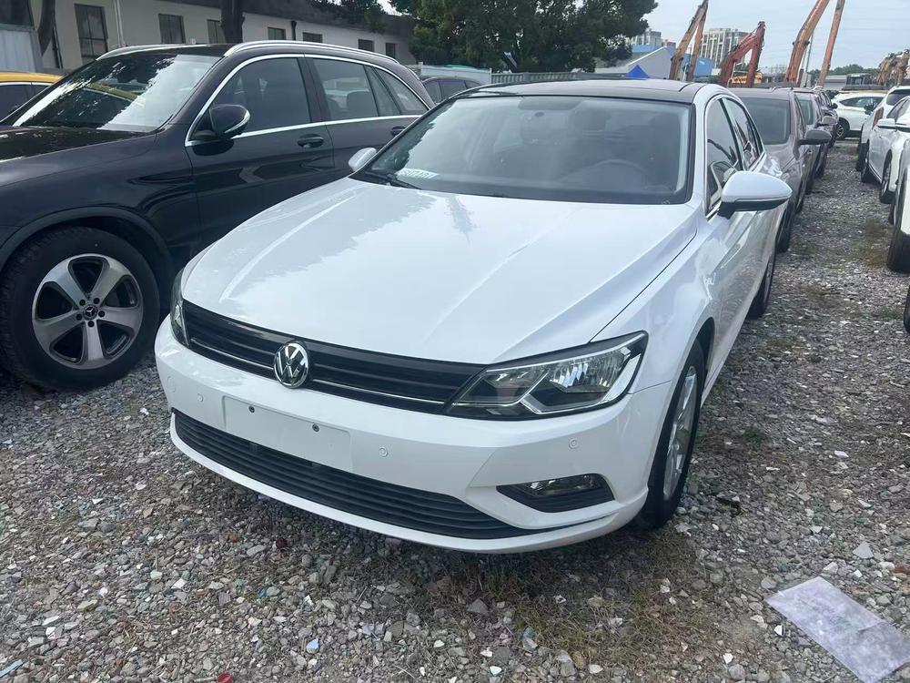 Volkswagen Lamando