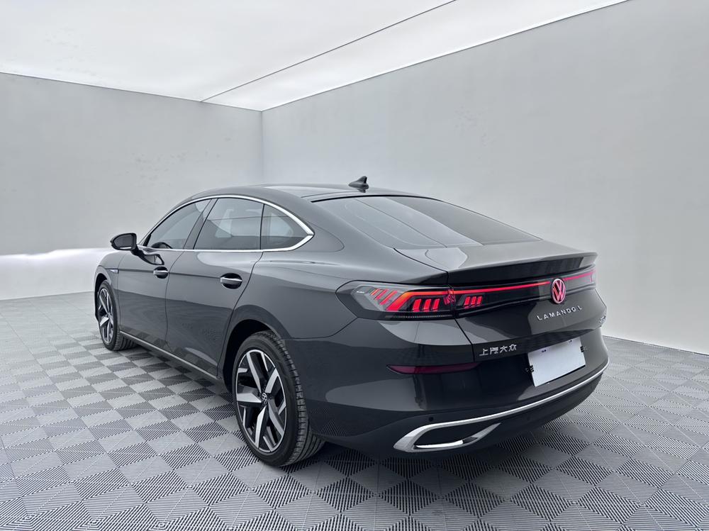 Volkswagen Lamando