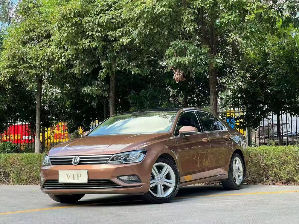 Volkswagen Lamando