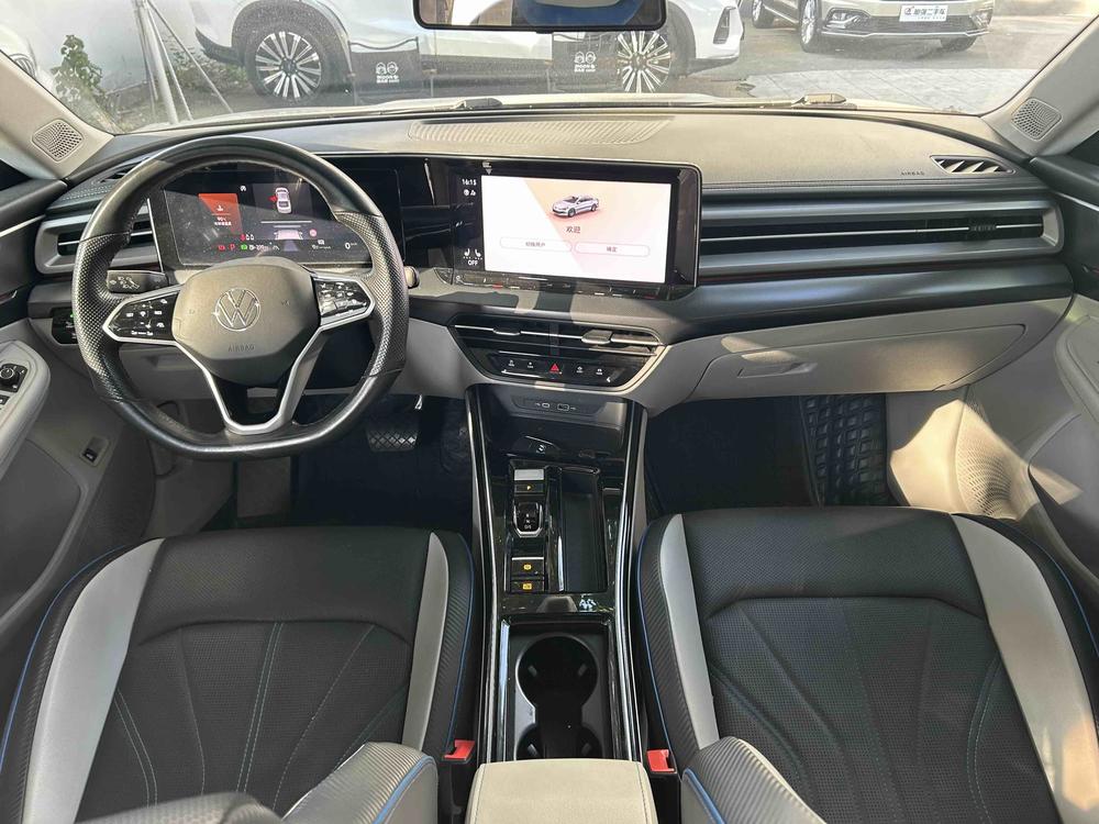 Volkswagen Lamando