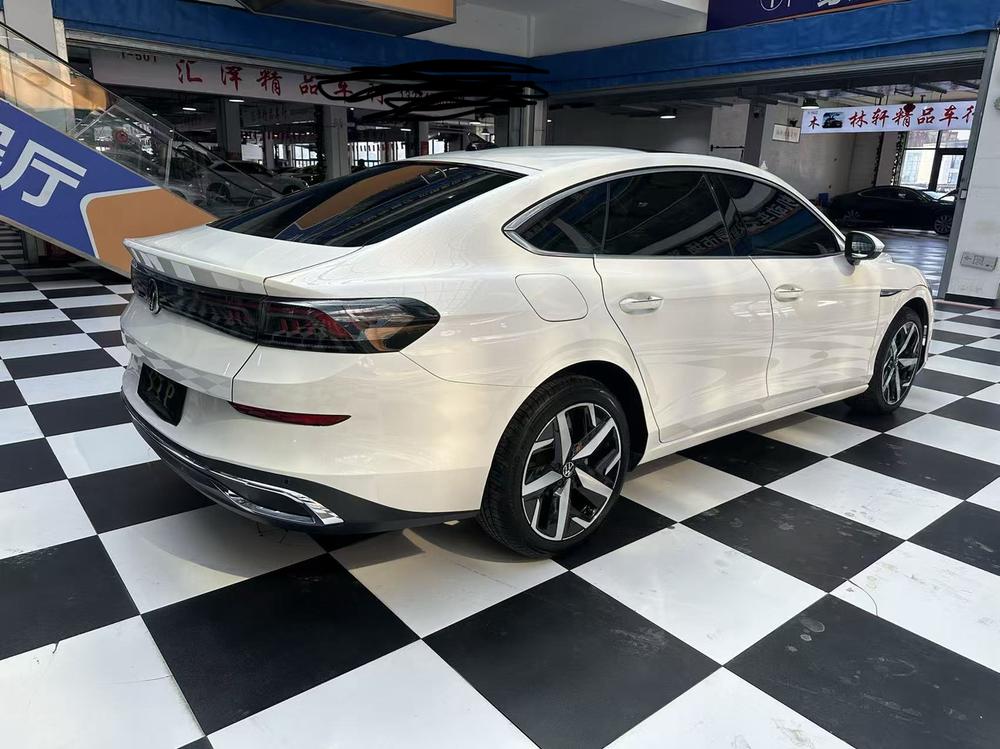 Volkswagen Lamando