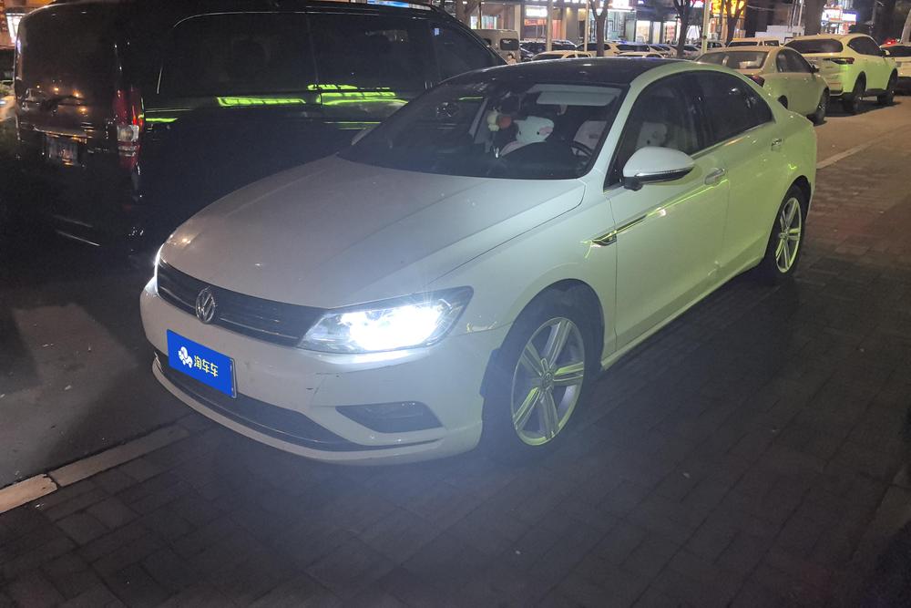 Volkswagen Lamando