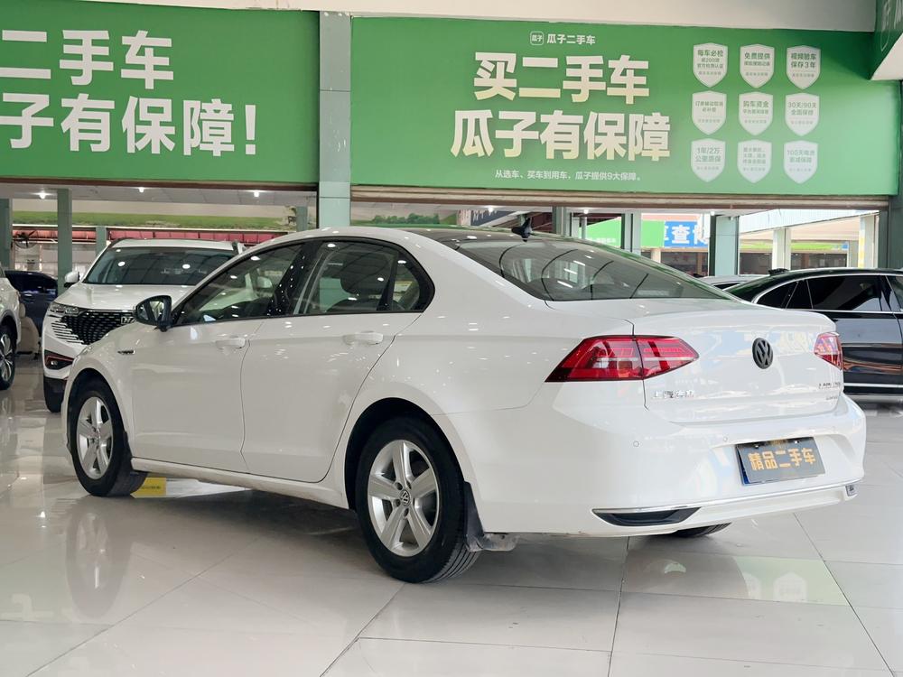 Volkswagen Lamando