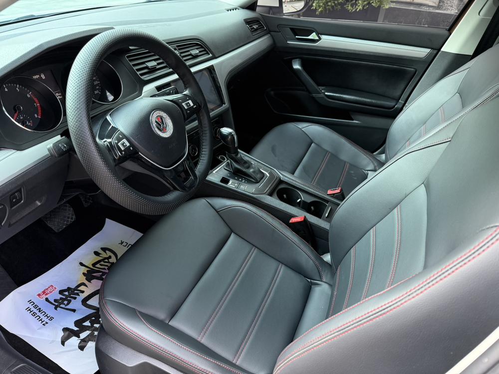Volkswagen Lamando