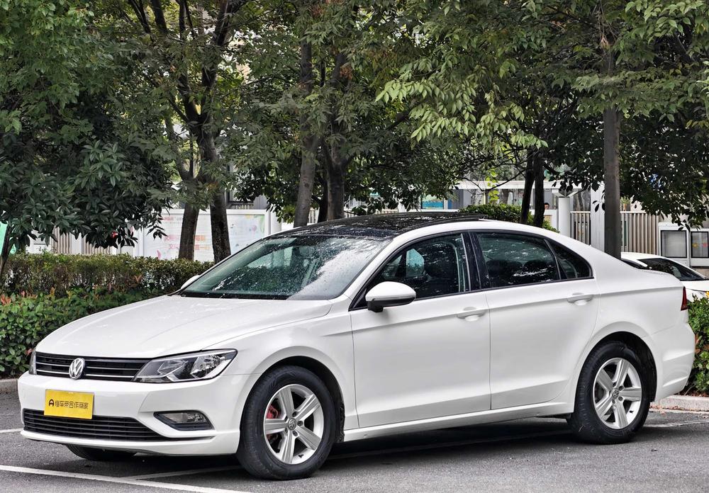 Volkswagen Lamando
