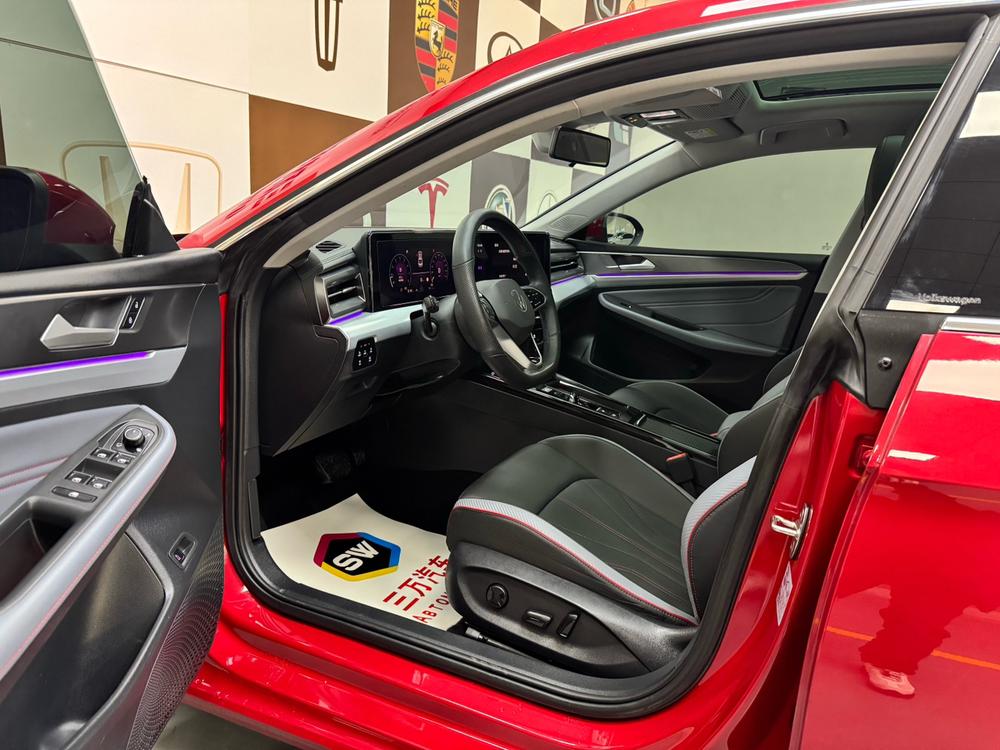 Volkswagen Lamando