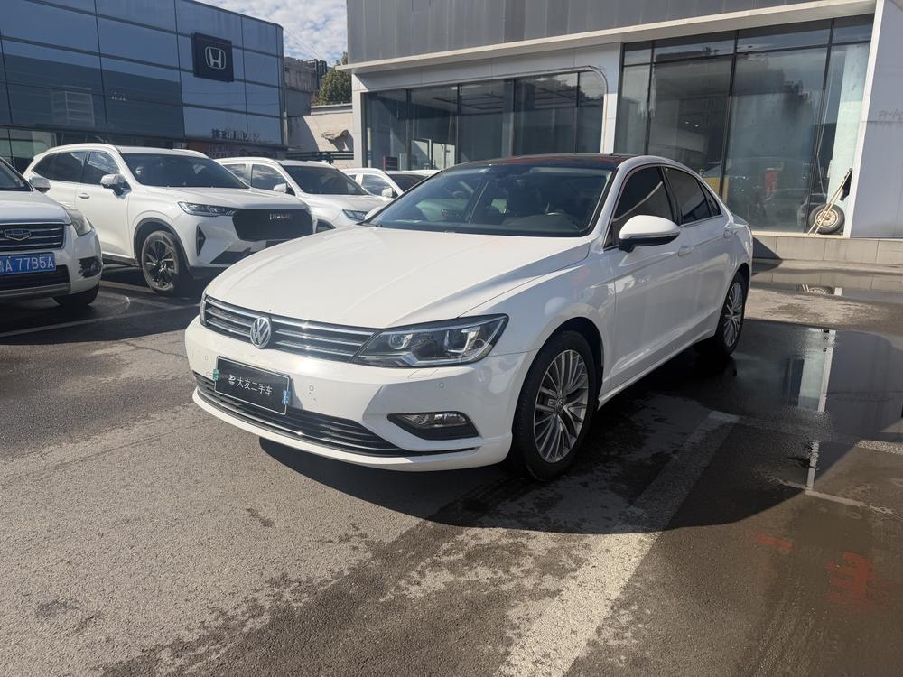 Volkswagen Lamando