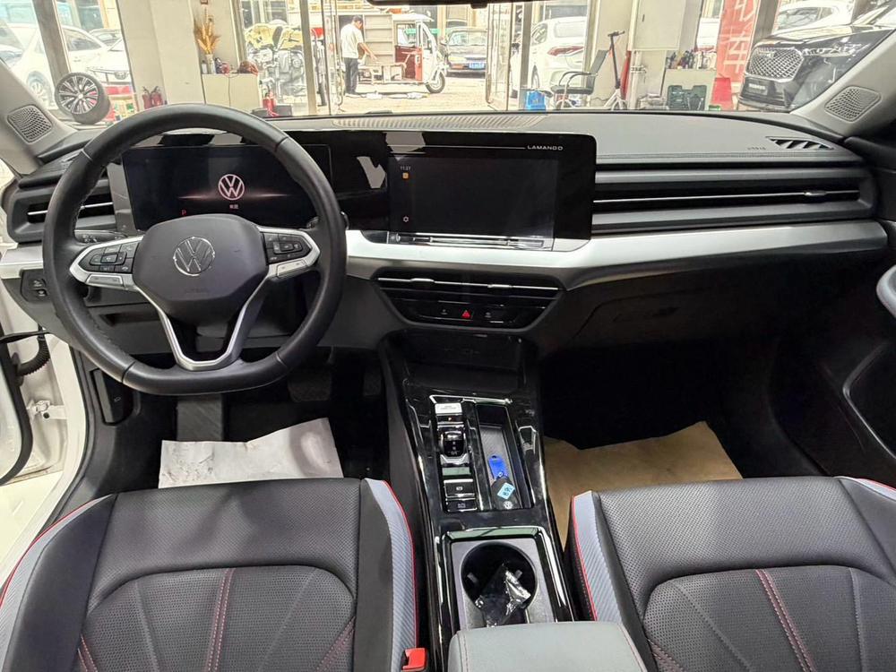 Volkswagen Lamando