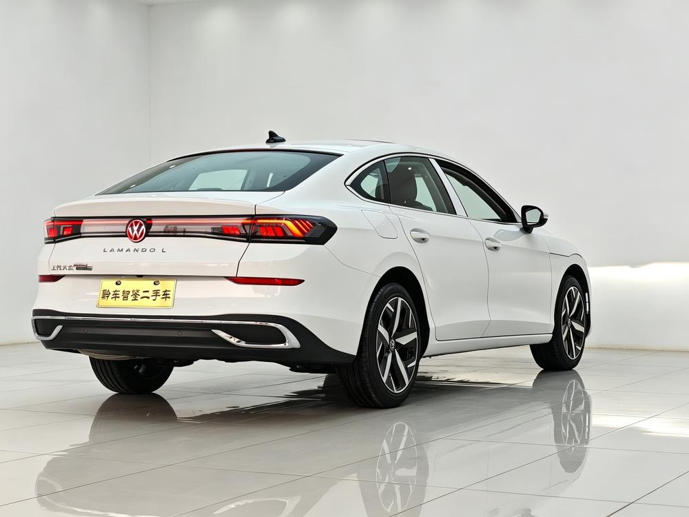 Volkswagen Lamando