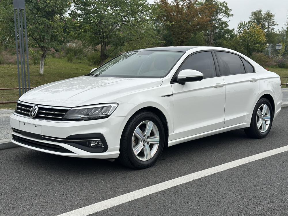 Volkswagen Lamando