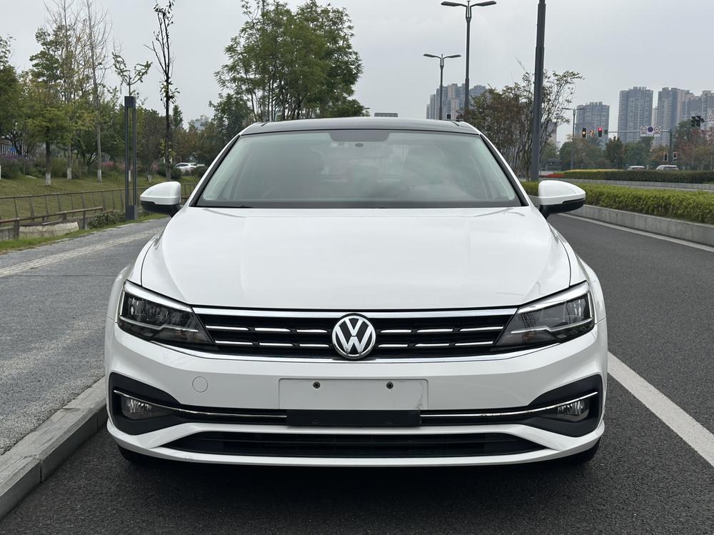 Volkswagen Lamando