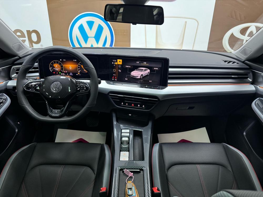 Volkswagen Lamando
