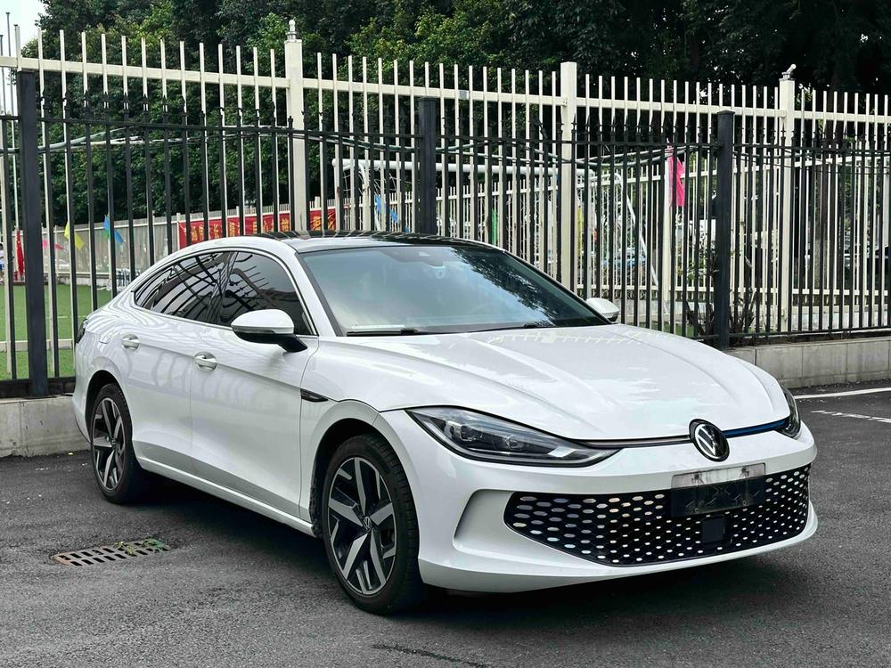 Volkswagen Lamando