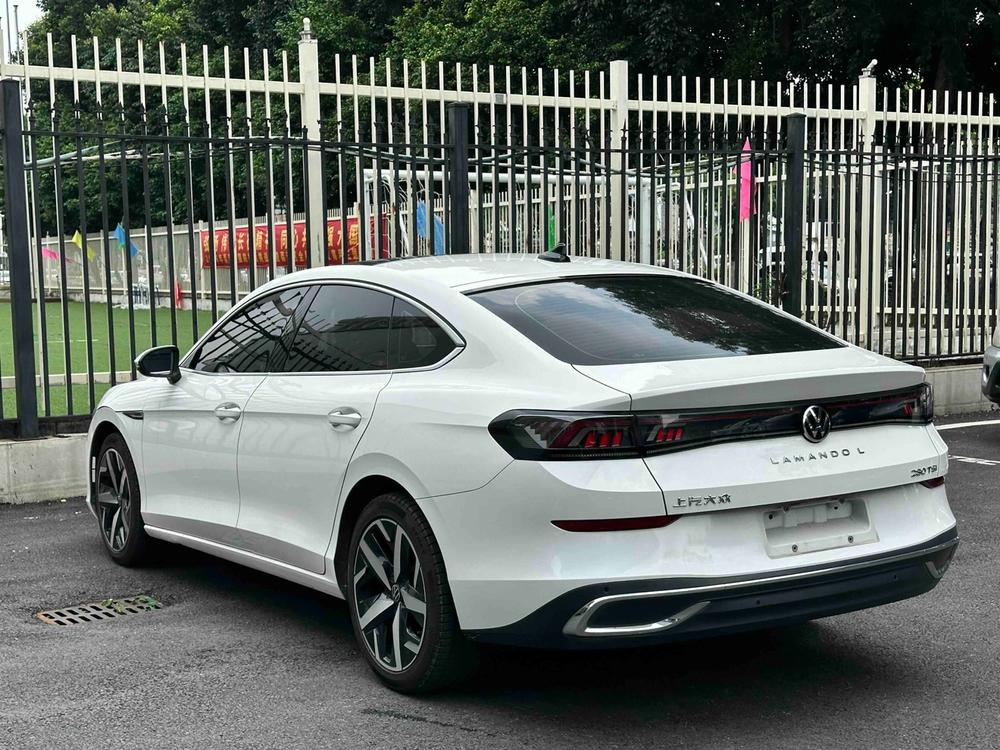 Volkswagen Lamando