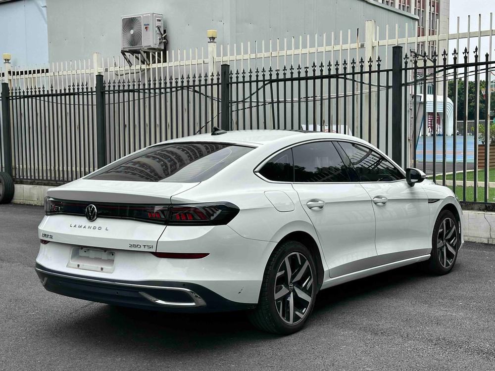Volkswagen Lamando