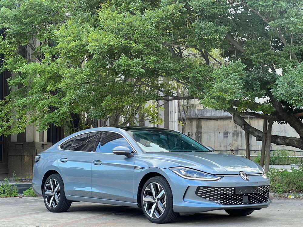 Volkswagen Lamando