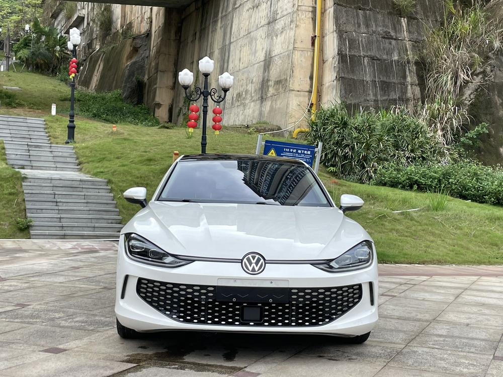 Volkswagen Lamando