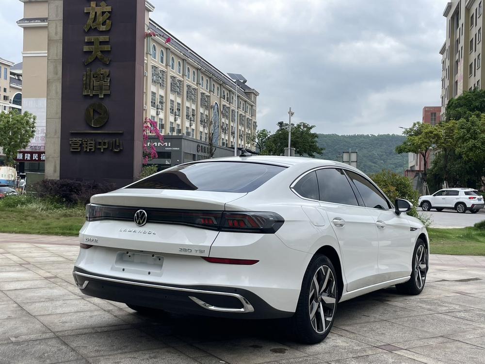 Volkswagen Lamando