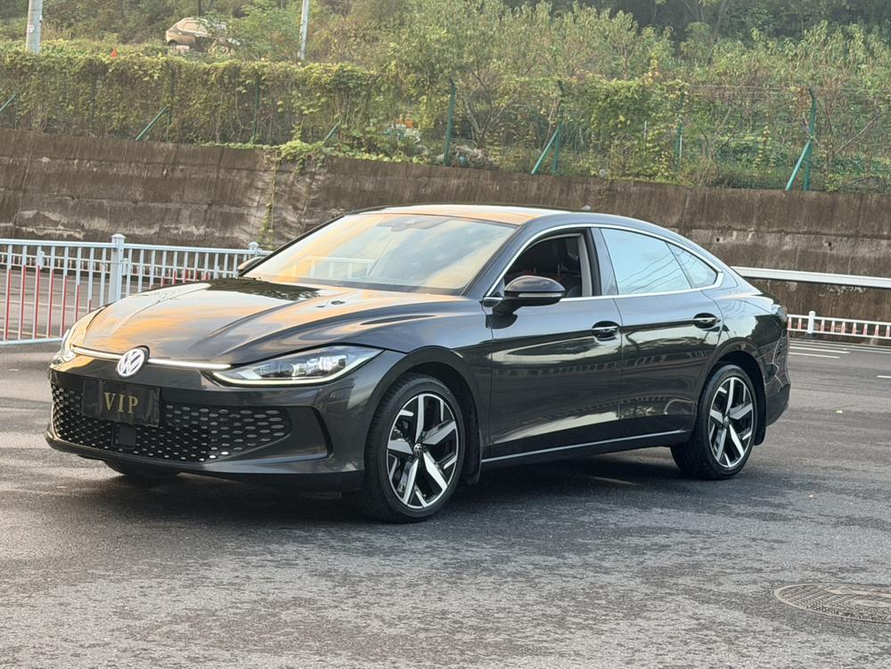 Volkswagen Lamando