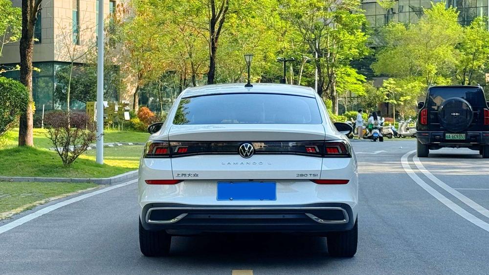 Volkswagen Lamando
