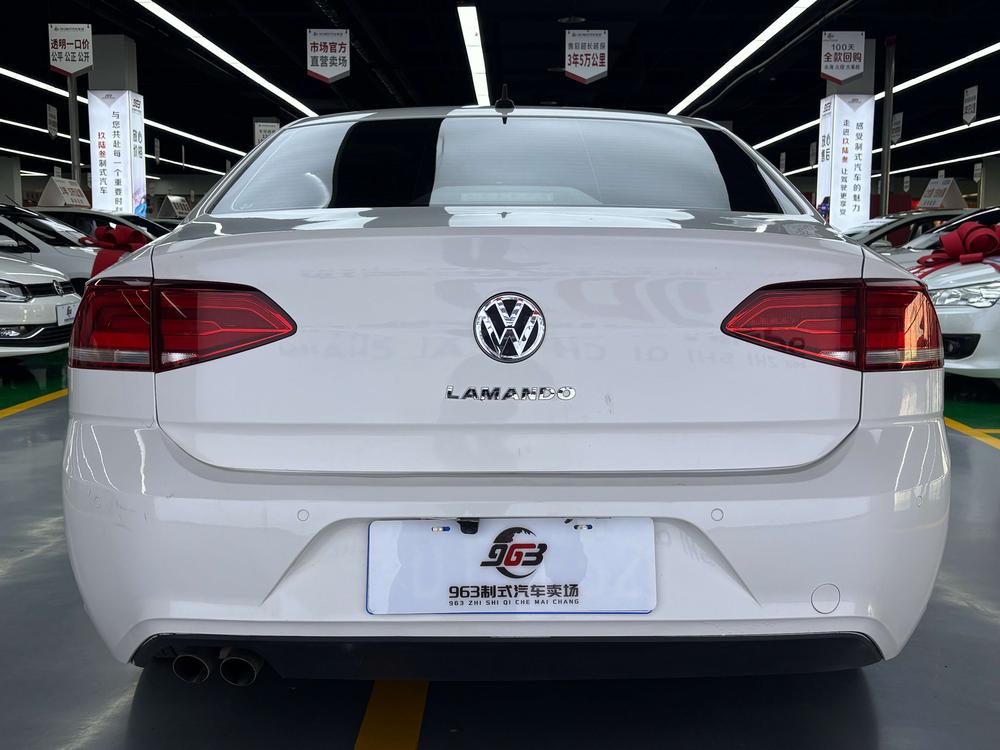 Volkswagen Lamando