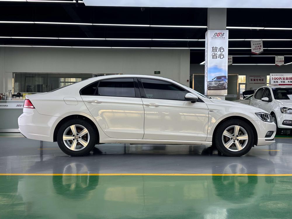 Volkswagen Lamando