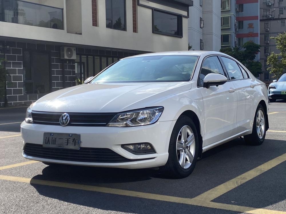 Volkswagen Lamando