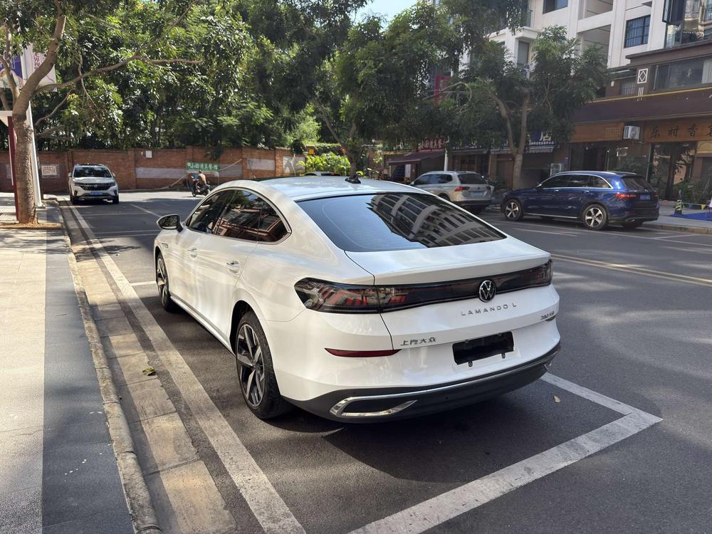 Volkswagen Lamando