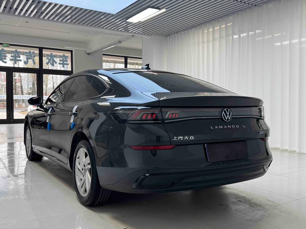 Volkswagen Lamando