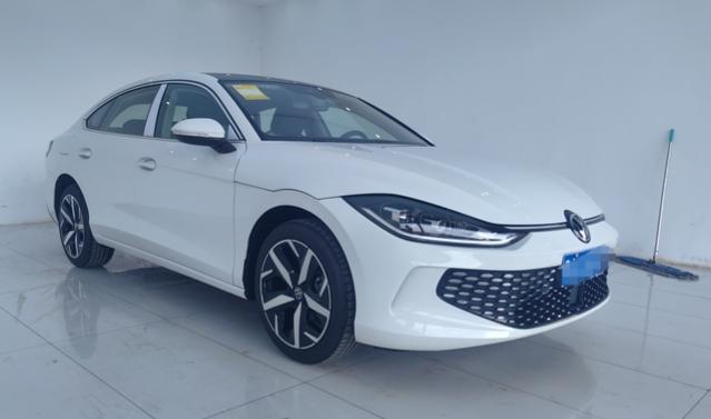 Volkswagen Lamando