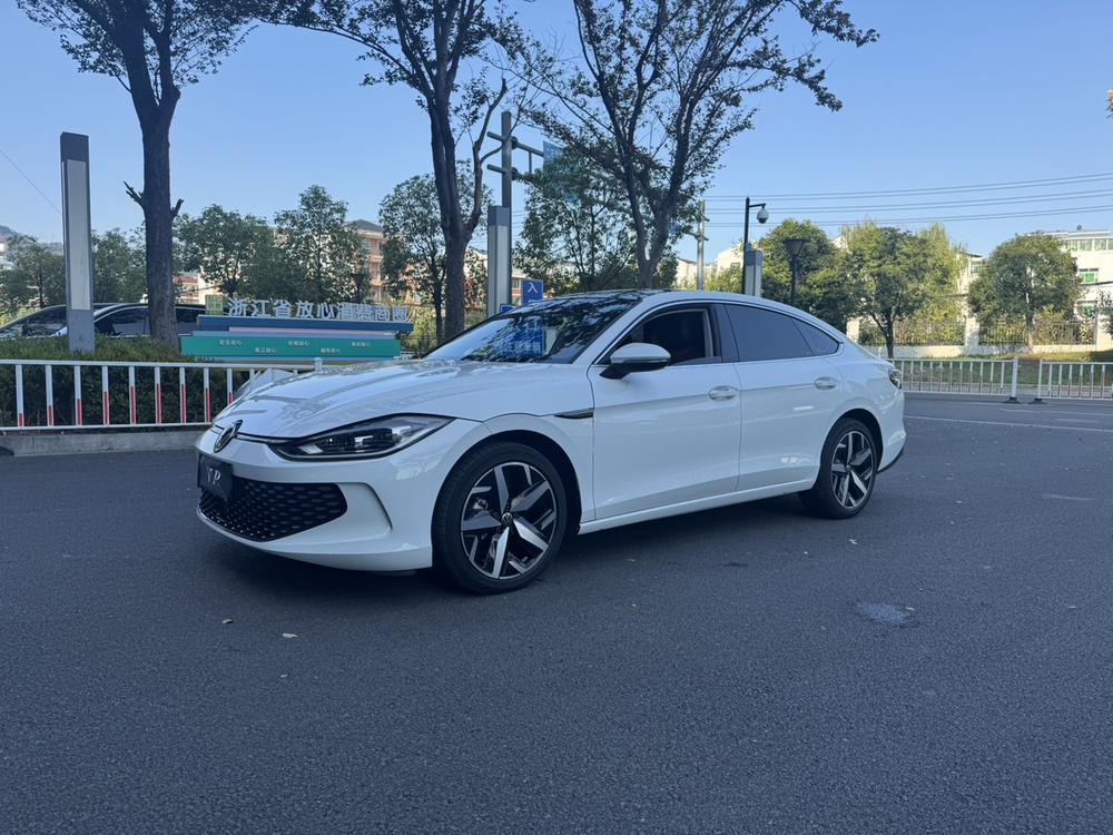 Volkswagen Lamando